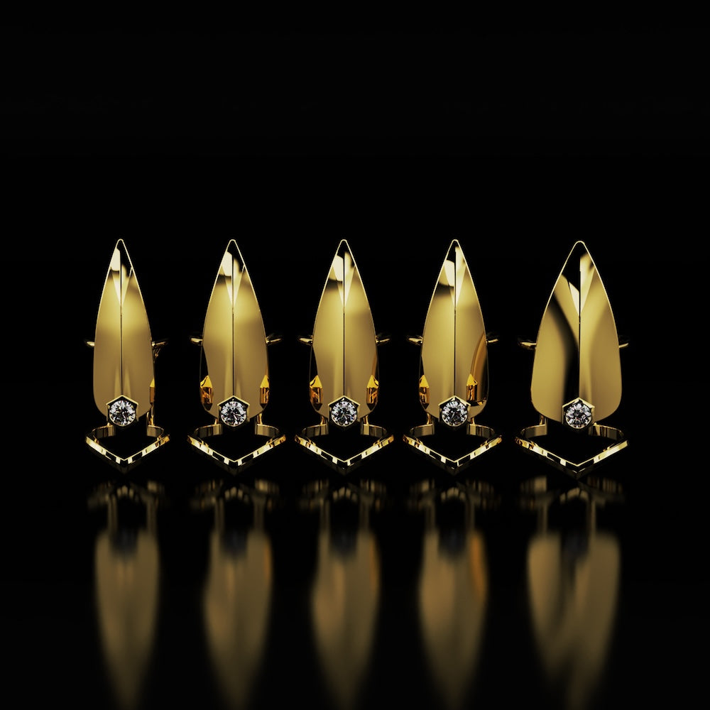 18 Karat Yellow Gold Nail Jewel with Diamond – Viola - NAUDE BOURN