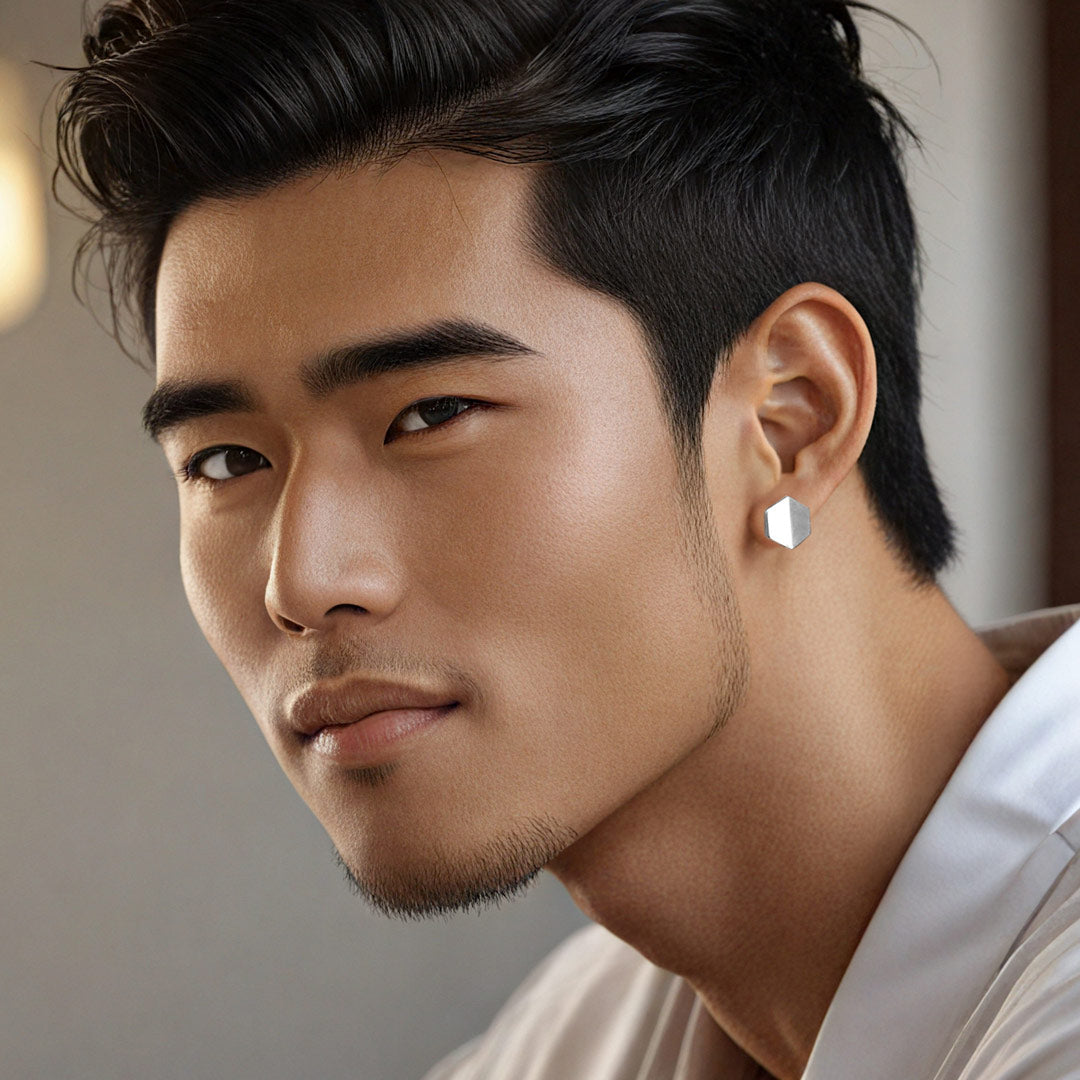 An 18k white gold stud earring from the Know You collection, crafted with sustainable materials, this piece beautifully embodies ethical luxury, sustainable gold jewelry, handcrafted artisan jewelry, and refined high-end jewelry design.