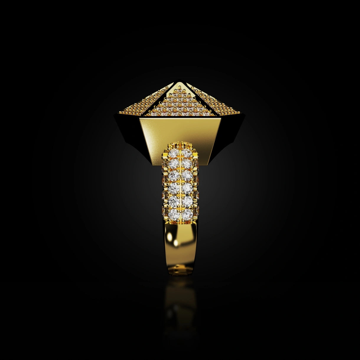 18 Karat Yellow Gold Pavé Diamond Cocktail Ring | Giza | Bon Ton Collection